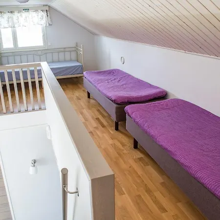 Huoneisto Linnunlahti